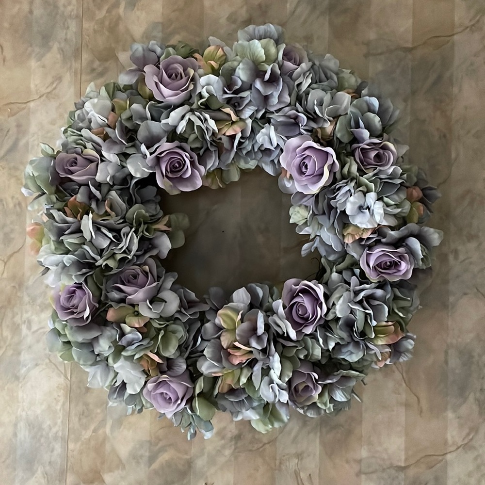 Floral wreath